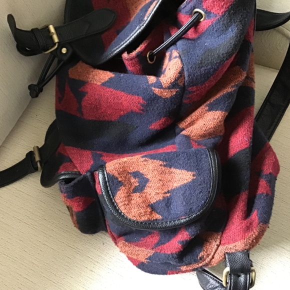 Street level backpack - Picture 4 of 4